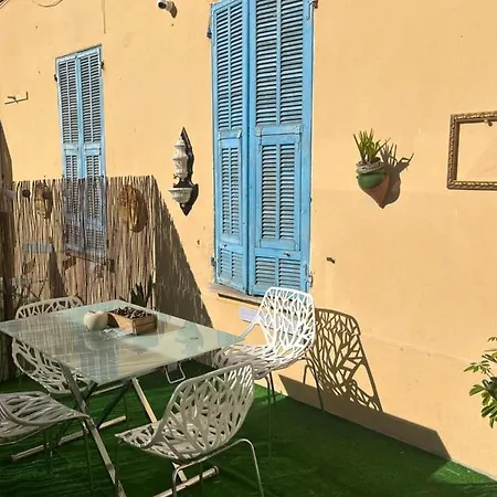 Beautiful With Terrace Centre Appartement *