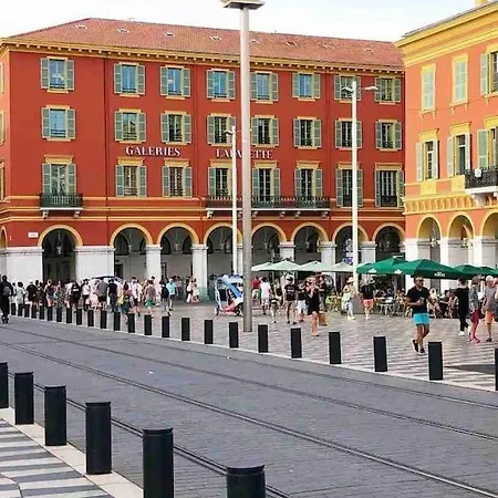 Welcome To Matteo's Bar - Place Massena 5min Appartement *