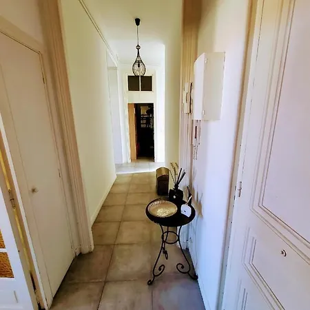 3 Pieces Carre D'or A Apartment