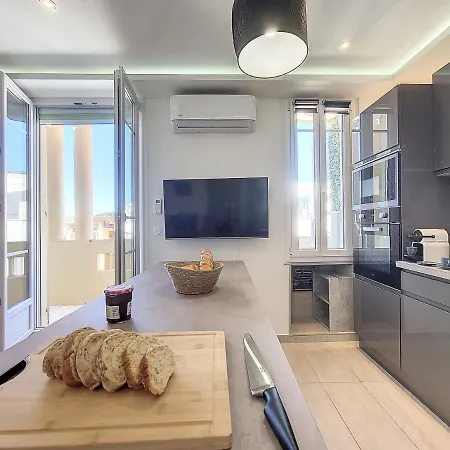 Nestor&jeeves - Palais Hispania - Top Floor - Central Apartment Nice