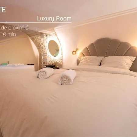 Apartment Luxury Room, Parking, Wifi, Jacuzzi, Balneo *