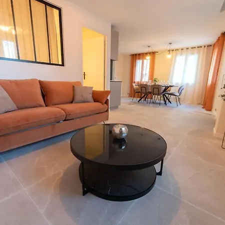 Luxury Room, Parking, Wifi, Jacuzzi, Balneo Nice