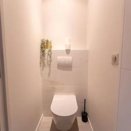 Apartment Luxury Room, Parking, Wifi, Jacuzzi, Balneo *