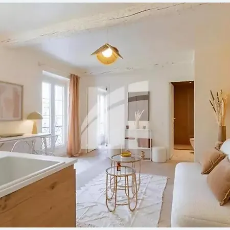 Appartement 2 Pièces Vieux Vue Coulée Verte *