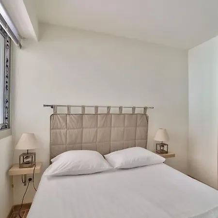 Superb 1bed Flat With 25sqm Terrace Apartment