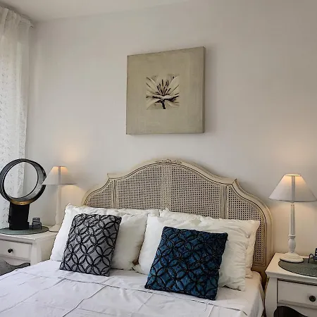 Nestor&jeeves - Chaise Bleue - - Very Close Sea Apartment *