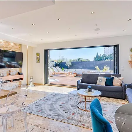 Villa Paradise - 5min Walk - 10min Streetcar Downtown *