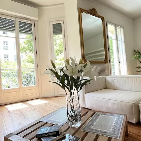 Elegant Appart' Pres Du Marche Liberation Apartment