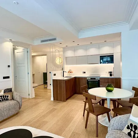 Apartment Opera Promenade 4 Renovated 3 Bedrooms Balcony Sea View Ac *