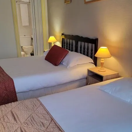 Eden Hotel 2*