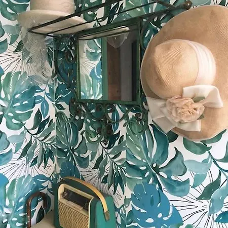 Appartement Loft D Artistes Avec Patio Au Port De