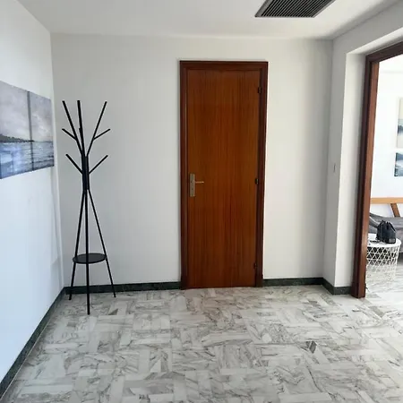 Apartment Promenade Des Anglais, 7e Etage, Vue Degagee Sur La Mer Nice
