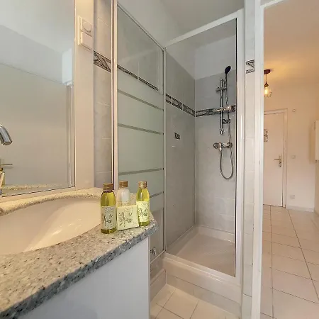 Appartement Nestor&jeeves - Vanina - - Close Sea Nice