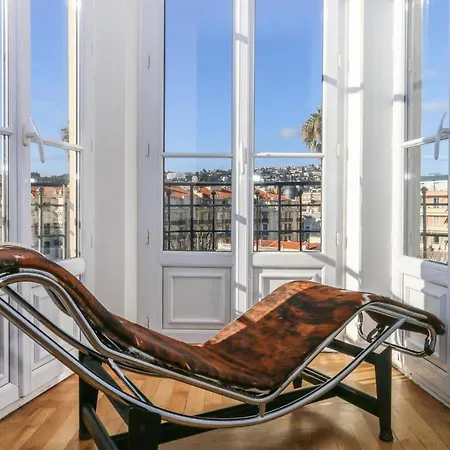 Modern Walking Distance To Beach In Carre D'or Appartement *