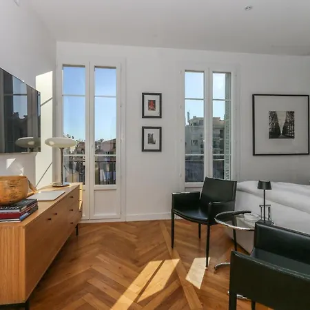 Appartement Modern Walking Distance To Beach In Carre D'or