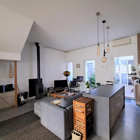 House Of 120m In The Center Of *