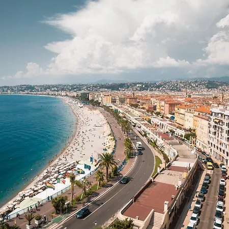 Escale De * Nice