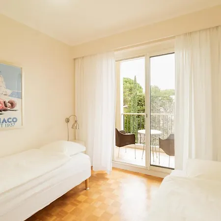 Apartment Exceptionnel 4 Pieces Vue Panoramique Baie Des Anges Proche