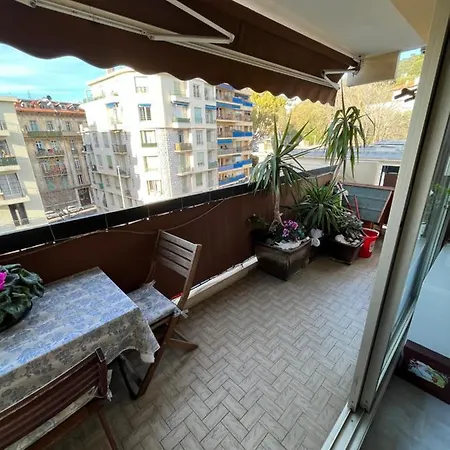 Privée Avec Terrasse Au Port De * Nice