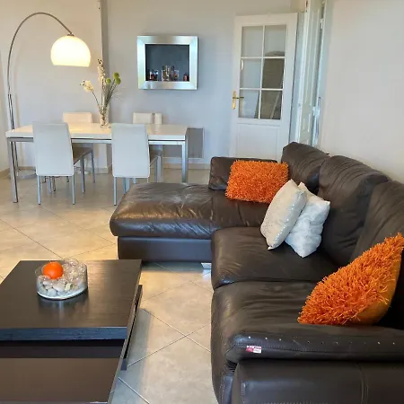 Apartment 2 Pieces Vue Avec Jardin Piscine Nice