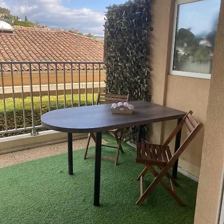 A La Decouverte De Appartement *
