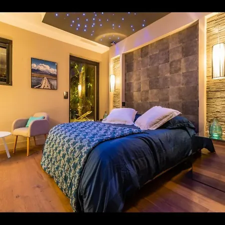 Beautiful 5 Bedrooms Villa, A Shelter In Lush Greenery Villa *