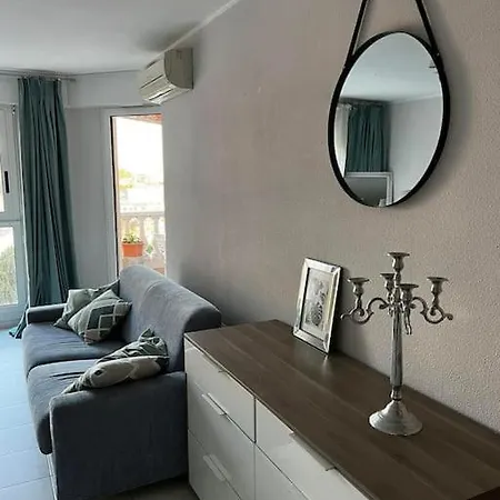Beautiful Lazurka Apartment