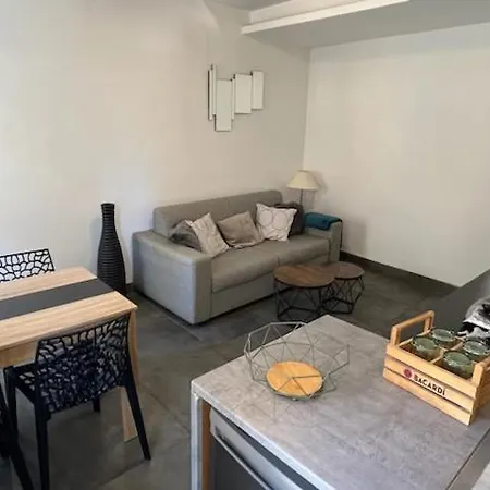 Centre-ville Apartment *