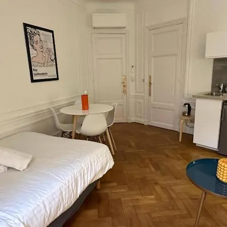 Appartement Luxurious 2 Bedrooms On Promenades Des