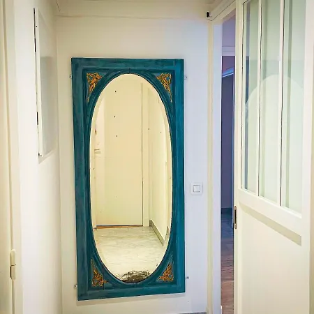 Elegant, Spacious, Central Appartement Nice