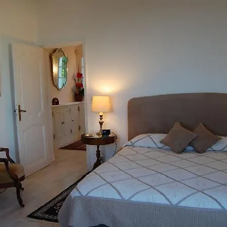 Holiday home Magnifique De 5 Chambres Au Col De Villefranche Nice