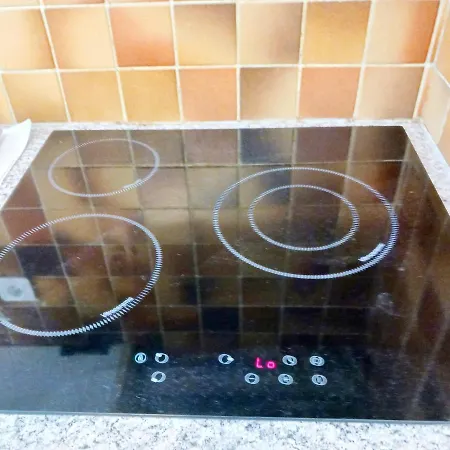 Appartement Large 2br Sunny 20 Meter Terrace Parking Shops