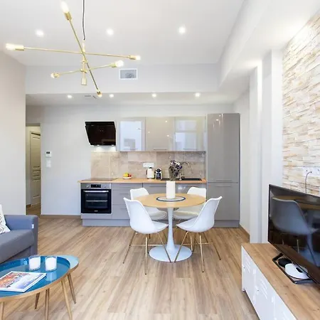 L19 Staywiz Us - 1bdr Massena 2mins Sea Promenadeac Balcony Appartement *