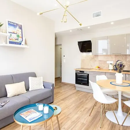Appartement L19 Staywiz Us - 1bdr Massena 2mins Sea Promenadeac Balcony