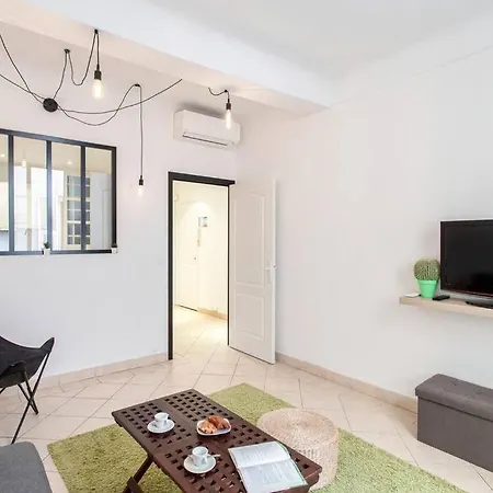 Apartment L23 Rossetti Old Town 3 Min To The Sea/ac & Wifi