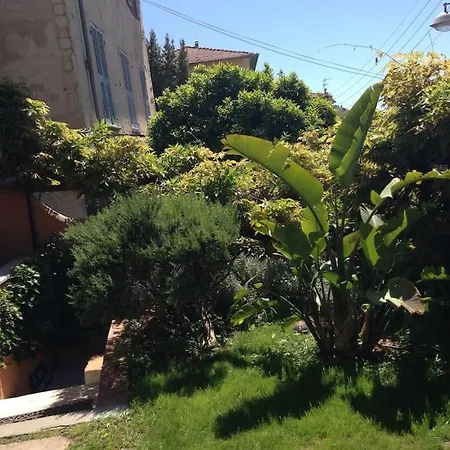 Holiday home Maison Avec Jardin Et Terrasses