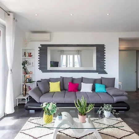 L27 2p Jasmins Sea View Parking & Ac Apartment *