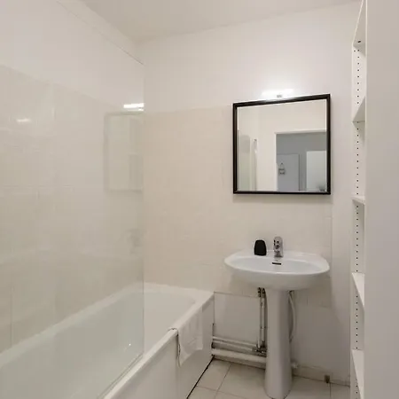 L41 Staywiz Us - Paladium 8pax 4rooms Balcony Wifi Ac Nice