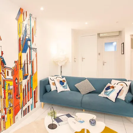 26 Vieux Appartement