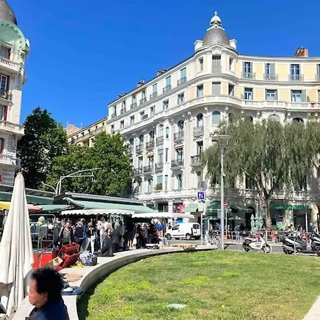 Atypique Et Original Nice