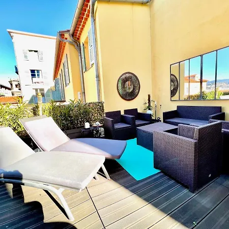 Appartement Riviera - Amazing 1 Bedroom Terrace Old Town Promenade Des Loft Providence 3*