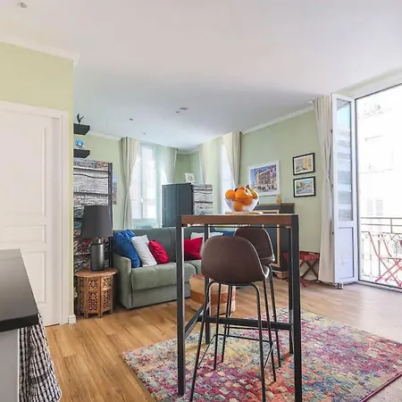 Nice's Fabulous Place Du Pin With Ac, Balcony Apartment *