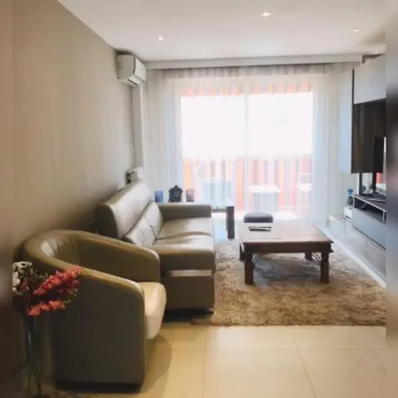 Apartment Luxurious Near The Airport *
