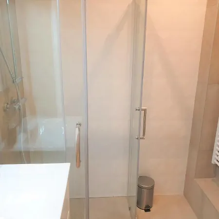 Apartment Centre 103