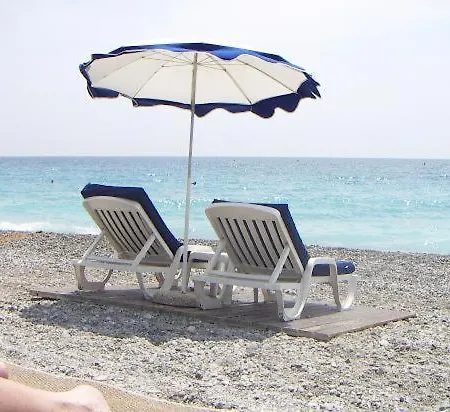 3 Piéces Climatisé 4 Personnes Confort Plein Centre *