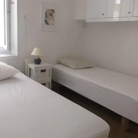 3 Piéces Climatisé 4 Personnes Confort Plein Centre Appartement *