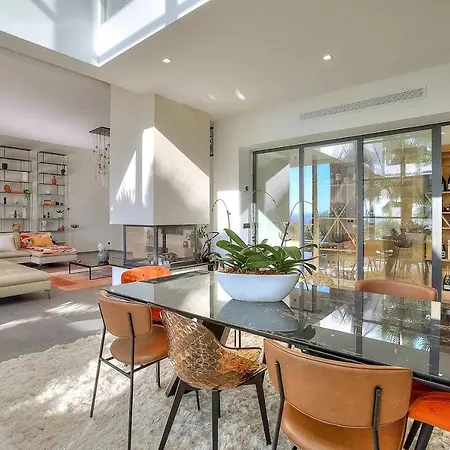 Luxe & Piscine Villa