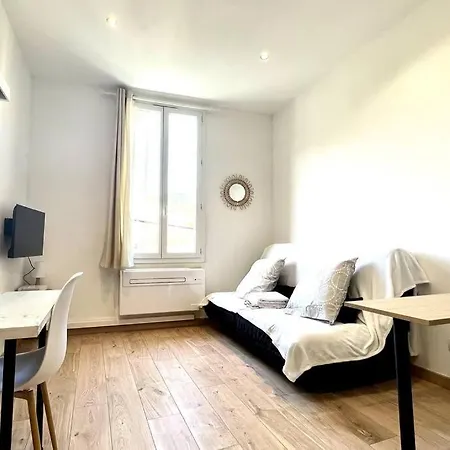 Le Raphael - A 10 Min De La - Wifi Et Climatisation Apartment Nice