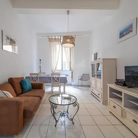 Vieille - 6 Pers, Ac, Wifi * Nice