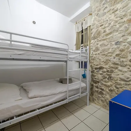 Apartment Vieille - 6 Pers, Ac, Wifi